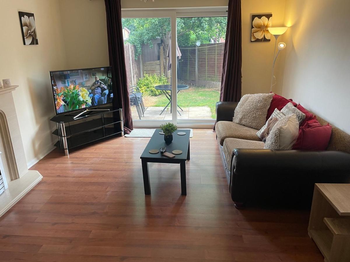 The Swallows Popular Location 3 Bedroom House Free Wi-Fi And Sky Tv In All Rooms Rough Close Exterior foto